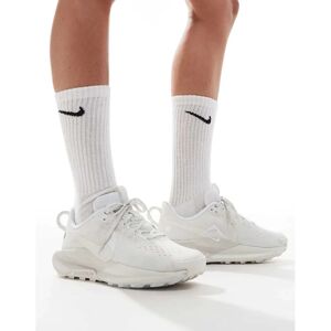 Nike ReactX Pegasus Trail 5 - Trail Running Shoes - Women Nike ReactX Pegasus Trail 5 - Trail Running Shoes - Women