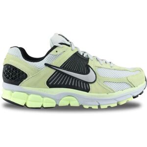 Nike Vomero 5 Sneakers - Durable, Breathable, Responsive - Sneakers Nike Vomero 5 Sneakers - Durable, Breathable, Responsive - Sneakers