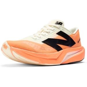 New Balance Herren FuelCell Rebel v4 - Mango Laufschuhe New Balance Herren FuelCell Rebel v4 - Mango Laufschuhe