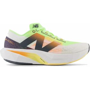 Chaussures de course New Balance FuelCell Rebel v4 - Argile Ash - Publicité Chaussures de course New Balance FuelCell Rebel v4 - Argile Ash - Publicité