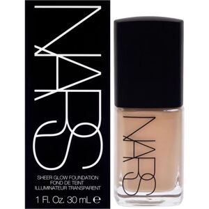 NARS Sheer Glow Foundation - Patagonía - Natural Finish - 30ml NARS Sheer Glow Foundation - Patagonía - Natural Finish - 30ml
