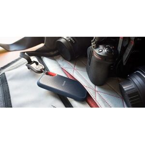 SanDisk Extreme Portable SSD V2 - 2 To G25 Noir - Publicité SanDisk Extreme Portable SSD V2 - 2 To G25 Noir - Publicité