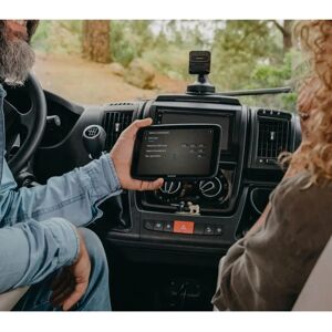 TomTom GO Camper Max Premium Pack (1YD7.002.31) TomTom GO Camper Max Premium Pack (1YD7.002.31)