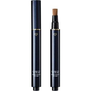 Cle de Peau Beaute - Correcteur Radieux pour les Yeux - Correcteur pour les Yeux - Publicité Cle de Peau Beaute - Correcteur Radieux pour les Yeux - Correcteur pour les Yeux - Publicité