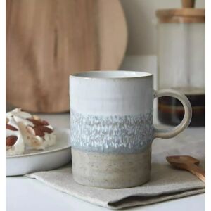 Denby Kiln Rillet Beigemug - Mug - Håndlaget, Organisk, Holdbar Denby Kiln Rillet Beigemug - Mug - Håndlaget, Organisk, Holdbar