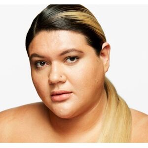 MAC Cosmetics Medium 2 Strobe Dewy Skin Tinted Moisturiser - Tint MAC Cosmetics Medium 2 Strobe Dewy Skin Tinted Moisturiser - Tint