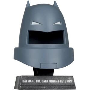 McFarlane Batman Dark Knight Mini Replica 1/3 Scale Mask - 18cm McFarlane Batman Dark Knight Mini Replica 1/3 Scale Mask - 18cm