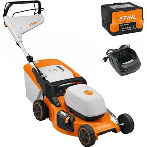 Stihl RMA 253 T - Tagliabordo a batteria con AK 30 S e caricatore AL 101 Stihl RMA 253 T - Tagliabordo a batteria con AK 30 S e caricatore AL 101
