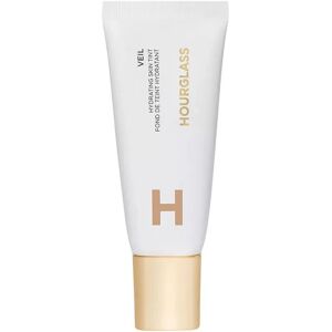 Hourglass Veil Hydrating Skin Tint en 8 - Fond de teint - Publicité Hourglass Veil Hydrating Skin Tint en 8 - Fond de teint - Publicité