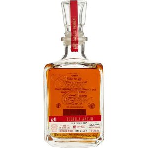 Tequila AÑEJO Cava de Oro - 2 ans, 100% Agave, Goût Riche - Publicité Tequila AÑEJO Cava de Oro - 2 ans, 100% Agave, Goût Riche - Publicité