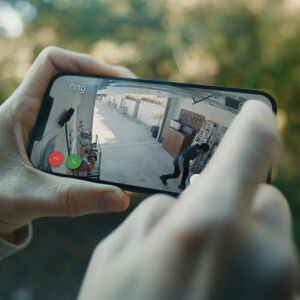 Ring Indoor Camera - 2de generatie Wi-Fi beveiligingscamera wit Ring Indoor Camera - 2de generatie Wi-Fi beveiligingscamera wit