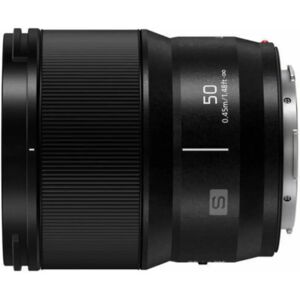 Panasonic Lumix S 50mm f/1.8 Lens - Camera Lens Panasonic Lumix S 50mm f/1.8 Lens - Camera Lens