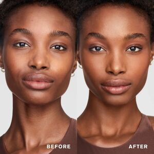 Estée Lauder Double Wear Stay-in-Place 24H Correcteur - Concealer - Publicité Estée Lauder Double Wear Stay-in-Place 24H Correcteur - Concealer - Publicité
