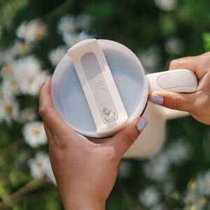 Stanley Cream 1.2L H2.0 FlowState Tumbler - Keeps Drinks Cold 11H Stanley Cream 1.2L H2.0 FlowState Tumbler - Keeps Drinks Cold 11H