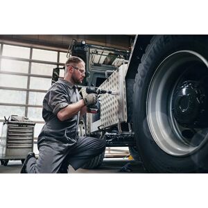 Bosch 152mm Holesaw - Durable Bi-metal, Fast Cut Bosch 152mm Holesaw - Durable Bi-metal, Fast Cut