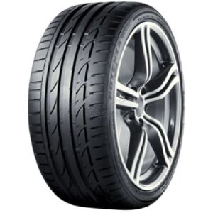 Bridgestone S001 POTENZA 255/35YR20 - Pneus pour voiture - Publicité Bridgestone S001 POTENZA 255/35YR20 - Pneus pour voiture - Publicité