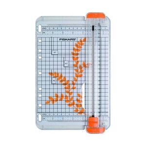 Massicot portable Fiskars 22 cm avec guide - A5 Massicot portable Fiskars 22 cm avec guide - A5