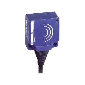 Capteur de proximité Schneider Electric XS7E1A1PAL5 - Inductif, 10mm, PNP/NPN - Publicité Capteur de proximité Schneider Electric XS7E1A1PAL5 - Inductif, 10mm, PNP/NPN - Publicité