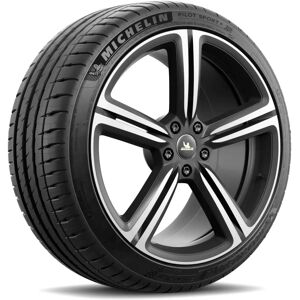 Michelin Pilot Sport 4 235/40 R18 - Pneumatique voiture - Publicité Michelin Pilot Sport 4 235/40 R18 - Pneumatique voiture - Publicité