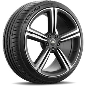 Michelin Pilot Sport 4 215/40 R18 - Pneus été - Publicité Michelin Pilot Sport 4 215/40 R18 - Pneus été - Publicité