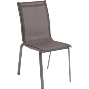 Chaise de jardin empilable Wengé Praliné Hespéride - Mobilier d'extérieur - Publicité Chaise de jardin empilable Wengé Praliné Hespéride - Mobilier d'extérieur - Publicité