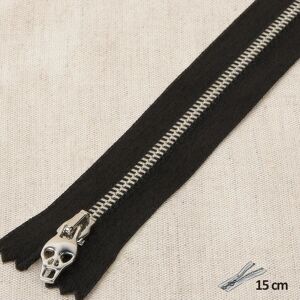 Mondial Tissus - Satin Noir - Tête de mort Argentée 15 cm - Fermeture éclair Mondial Tissus - Satin Noir - Tête de mort Argentée 15 cm - Fermeture éclair