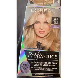 L'Oréal Paris Permanent Kall Blond Färg - Naturlig Glans L'Oréal Paris Permanent Kall Blond Färg - Naturlig Glans