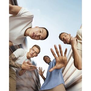 L'Oréal Paris Men Expert Magnesium Defence Deodorant Spray 150 ml L'Oréal Paris Men Expert Magnesium Defence Deodorant Spray 150 ml