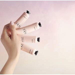 Lancôme Idôle Handcreme - Feuchtigkeitsspendende Handpflege Lancôme Idôle Handcreme - Feuchtigkeitsspendende Handpflege