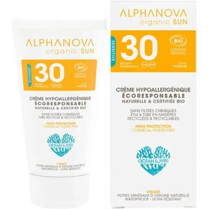 Crème Solaire SPF30 Alphanova 50g - Hypoallergénique Bio - Publicité Crème Solaire SPF30 Alphanova 50g - Hypoallergénique Bio - Publicité