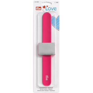Prym Prym Love Magnetic Arm Pin Cushion - Sewing Accessory Prym Prym Love Magnetic Arm Pin Cushion - Sewing Accessory