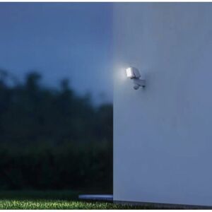 Steinel White LS 150 S LED Floodlight - Sensor, 1375 lm Steinel White LS 150 S LED Floodlight - Sensor, 1375 lm