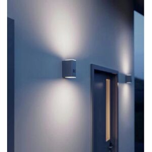 Steinel L930 Passive Infrared PIR Sensor Wired Wall Outdoor Light Steinel L930 Passive Infrared PIR Sensor Wired Wall Outdoor Light