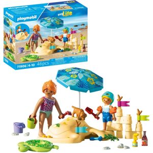 Playmobil Family Beach Playset - Model 71906 Playmobil Family Beach Playset - Model 71906