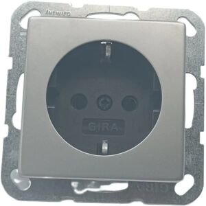 Gira 4188600 Edelstahl Steckdose - Elektrische Dose Gira 4188600 Edelstahl Steckdose - Elektrische Dose