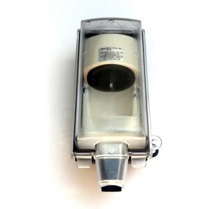 interBär 9015-001.01 Enchufe exterior con cerradura - IP44 interBär 9015-001.01 Enchufe exterior con cerradura - IP44