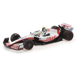 Minichamps Mick Schumacher Haas VF-22 Resin Modell 1:18 - Modellauto Minichamps Mick Schumacher Haas VF-22 Resin Modell 1:18 - Modellauto