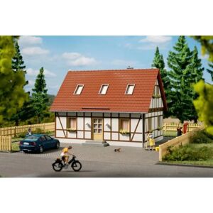 Auhagen 11455 - Small House - Model Railway Building Auhagen 11455 - Small House - Model Railway Building