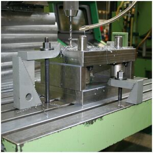 LOWE - Vite M12 x 100mm per cava a T con dado e rondella LOWE - Vite M12 x 100mm per cava a T con dado e rondella