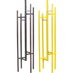 ANDAS Skandinavischer Gelber Garderobenständer - 4 Haken - 175cm hoch ANDAS Skandinavischer Gelber Garderobenständer - 4 Haken - 175cm hoch