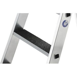 Accessoires d'escalier MaxxStep R13 de MUNK - Sécurité - Publicité Accessoires d'escalier MaxxStep R13 de MUNK - Sécurité - Publicité