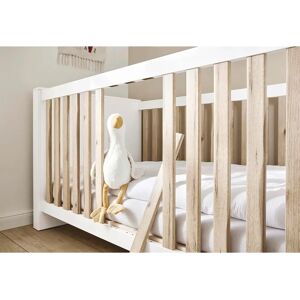 Pinolino Lova Kinderzimmer-Set - Babyzimmer, Weiß und Eiche Pinolino Lova Kinderzimmer-Set - Babyzimmer, Weiß und Eiche