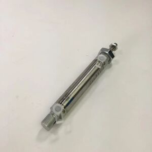 Festo DSNU 19247 Pneumatikzylinder - Doppelte Wirkung, 80mm Hub, G 1/8 Festo DSNU 19247 Pneumatikzylinder - Doppelte Wirkung, 80mm Hub, G 1/8