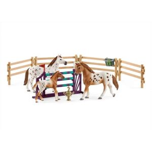 Schleich Horse Club Lisa's Tournament Training - Toy Playset Schleich Horse Club Lisa's Tournament Training - Toy Playset