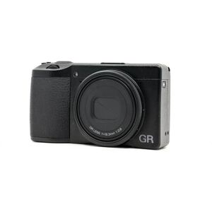 Ricoh GR III - Kompaktkamera Ricoh GR III - Kompaktkamera