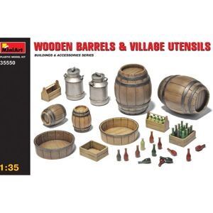 Accessori Diorama Mini Art - Barili in legno e utensili del villaggio 1/35 Accessori Diorama Mini Art - Barili in legno e utensili del villaggio 1/35