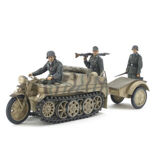 Tamiya Sd.Kfz.2 Infantry Transporter Vehicle Model Kit - 1:35 Tamiya Sd.Kfz.2 Infantry Transporter Vehicle Model Kit - 1:35