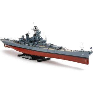 Tamiya USS New Jersey Battleship Model Kit - 1/350 Scale Tamiya USS New Jersey Battleship Model Kit - 1/350 Scale