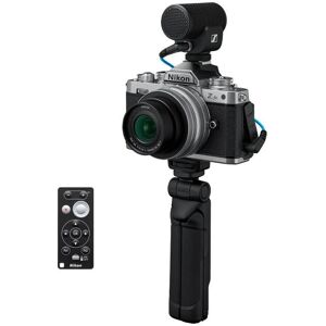 Kit Vlogueur Nikon Z fc - Appareil photo CMOS 20,9 MP avec Vidéo 4K et Accessoires - Publicité Kit Vlogueur Nikon Z fc - Appareil photo CMOS 20,9 MP avec Vidéo 4K et Accessoires - Publicité