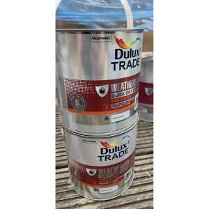 Dulux Trade Weathershield Quick Dry Exterior High Gloss - Medium Base 2.5L Dulux Trade Weathershield Quick Dry Exterior High Gloss - Medium Base 2.5L
